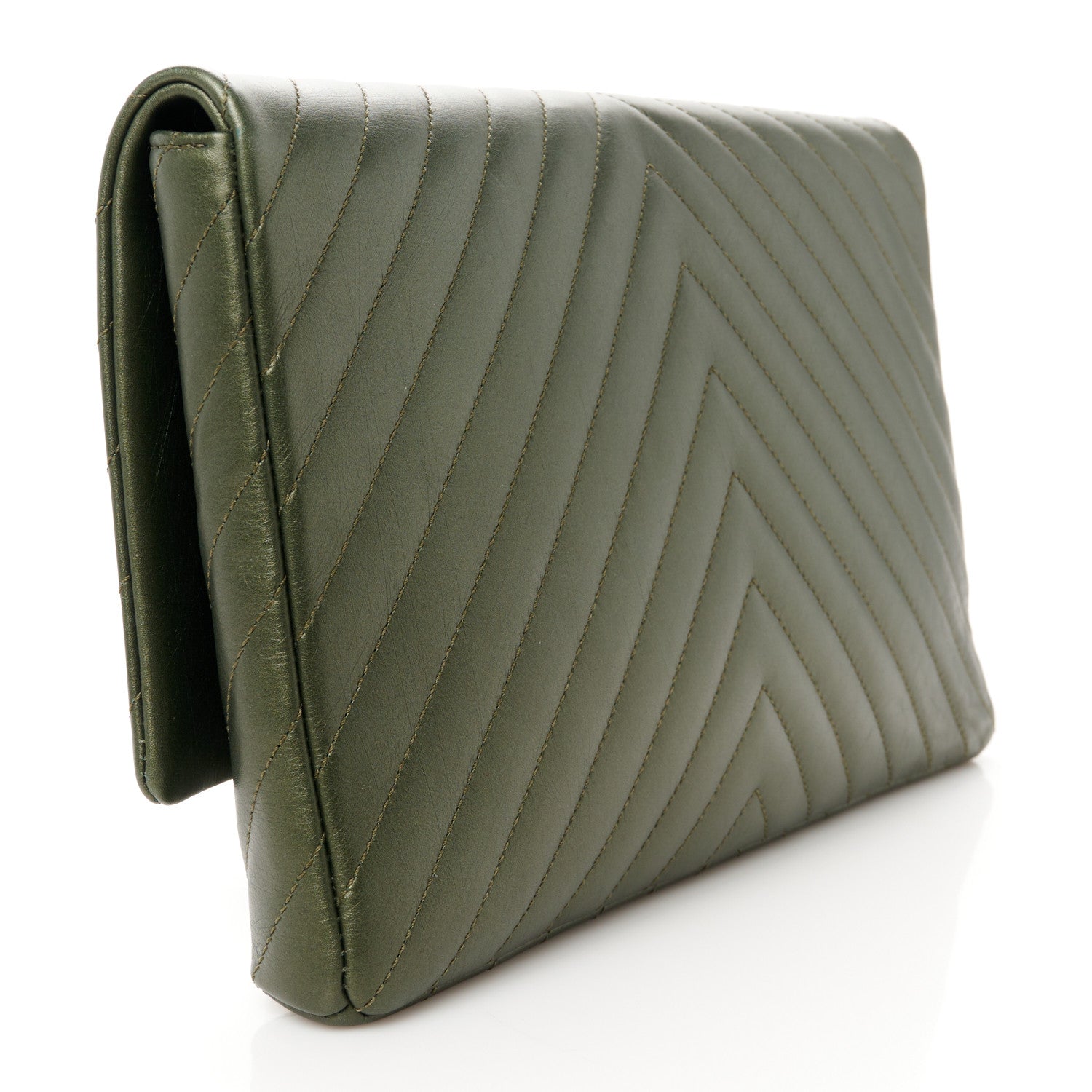 Chanel Metallic Aged Calfskin Chevron Quilted Reissue 2.55 Clutch Green 3 of 11