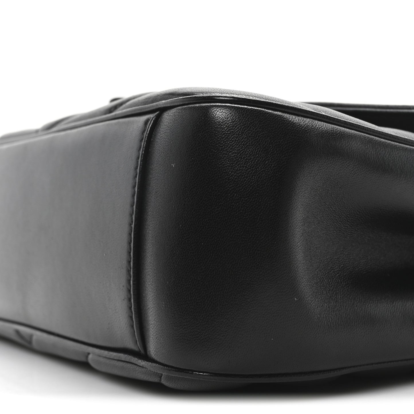 Lambskin Chevron Quilted Medium Loulou Black
