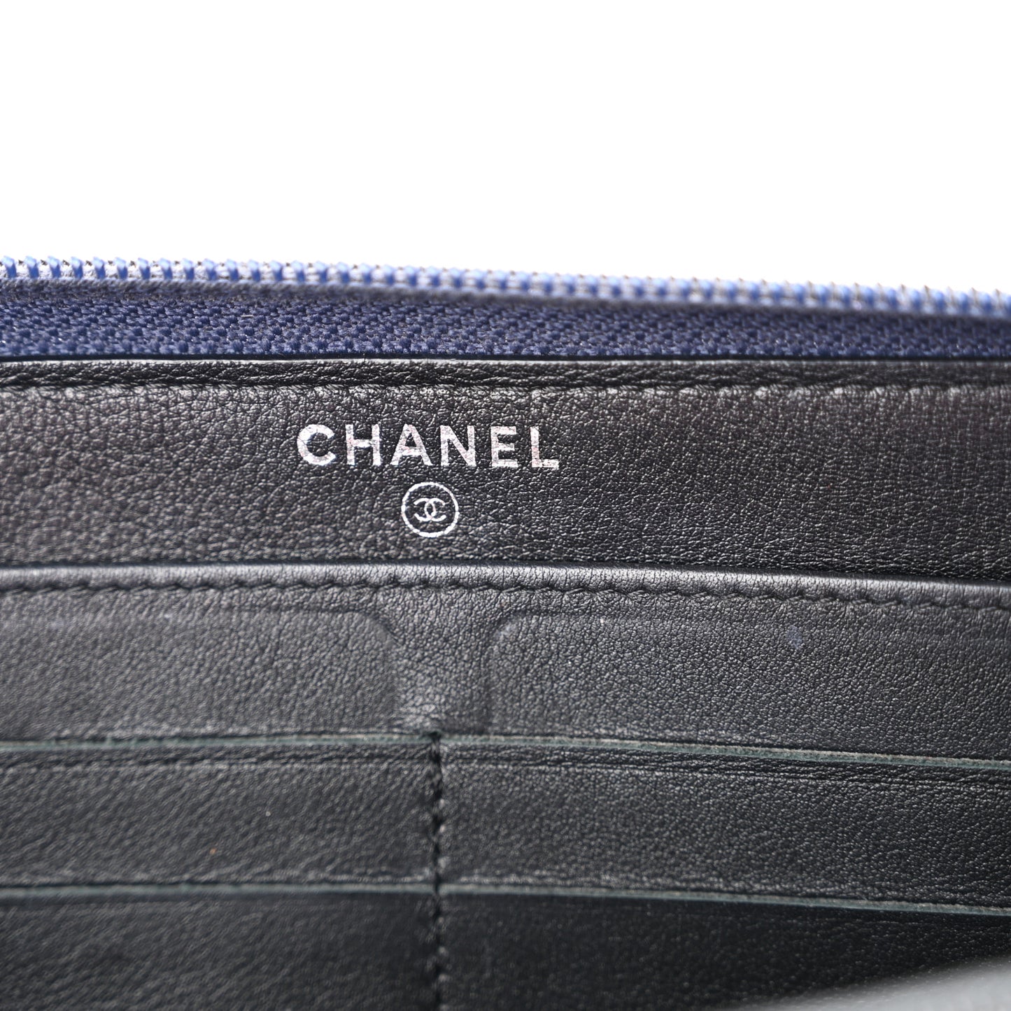 Calfskin Large Bi-Color Zip Around Boy Wallet Black Navy