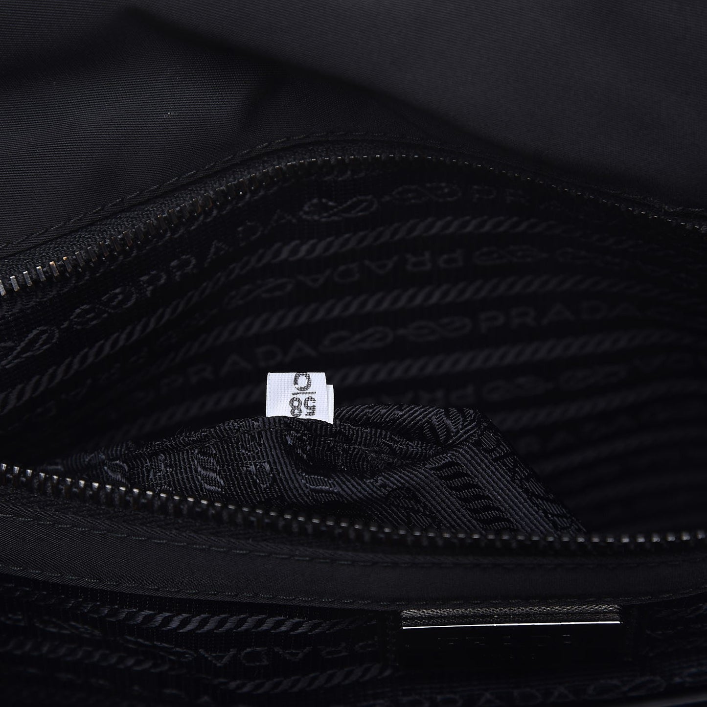 Tessuto Nylon Saffiano Messenger Black