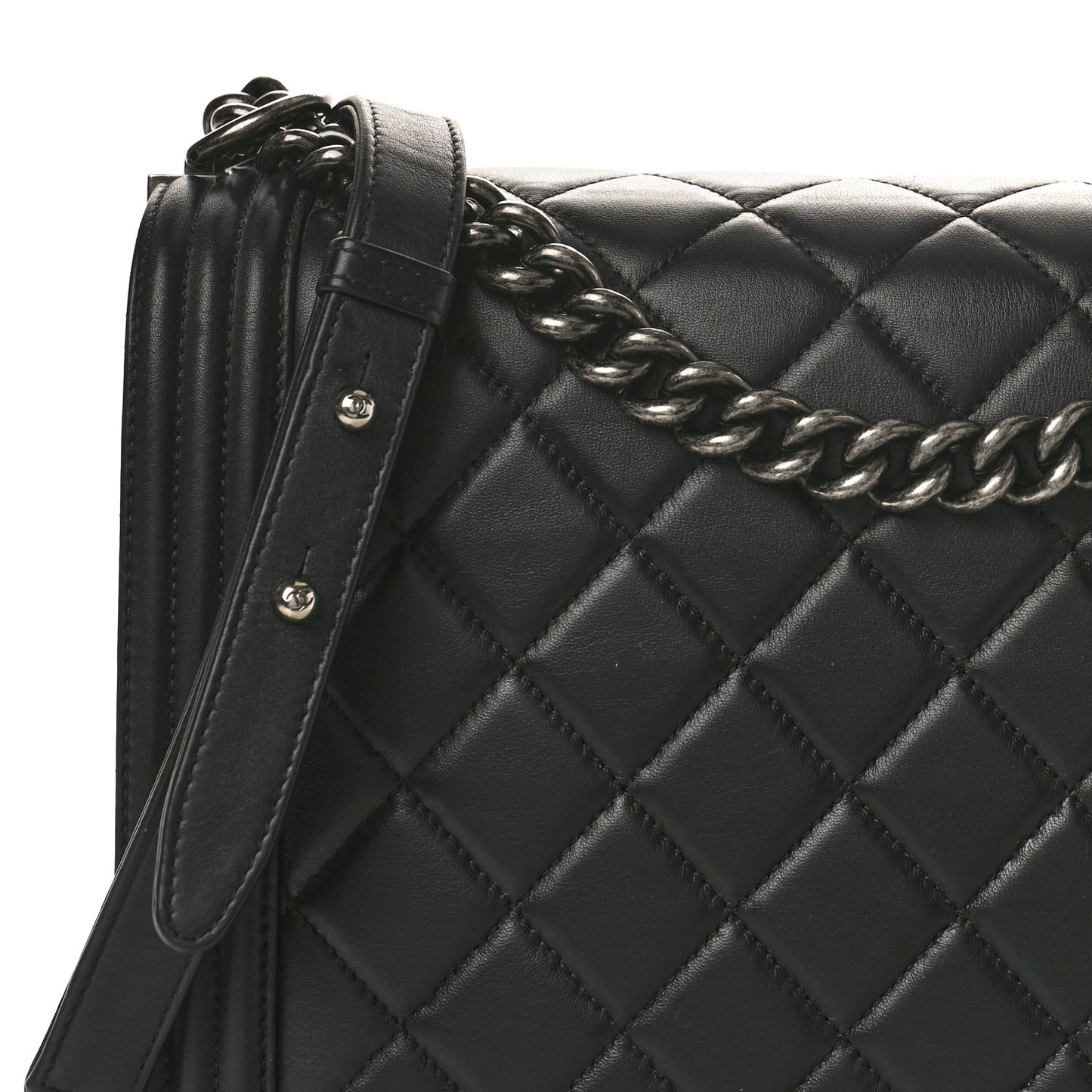 Calfskin Quilted Large Boy Flap Black