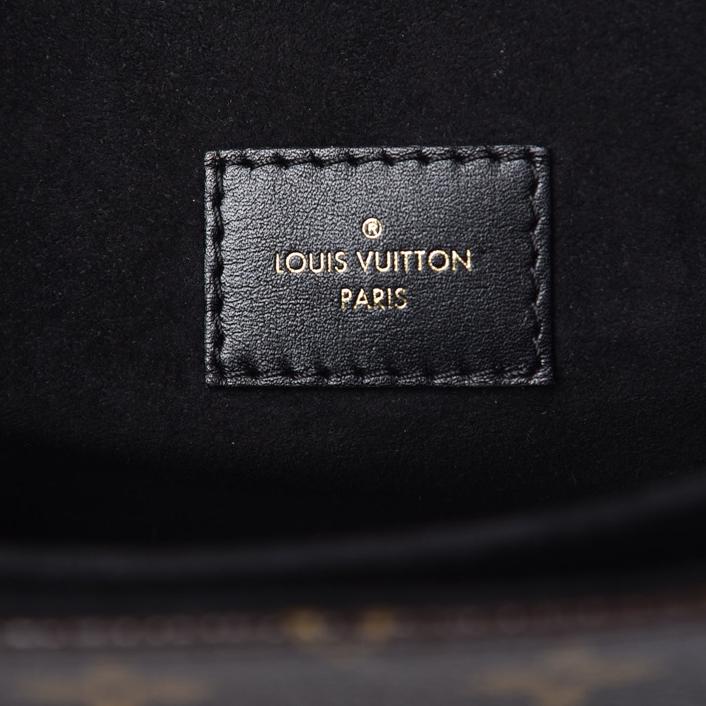 Reverse Monogram Pochette Metis