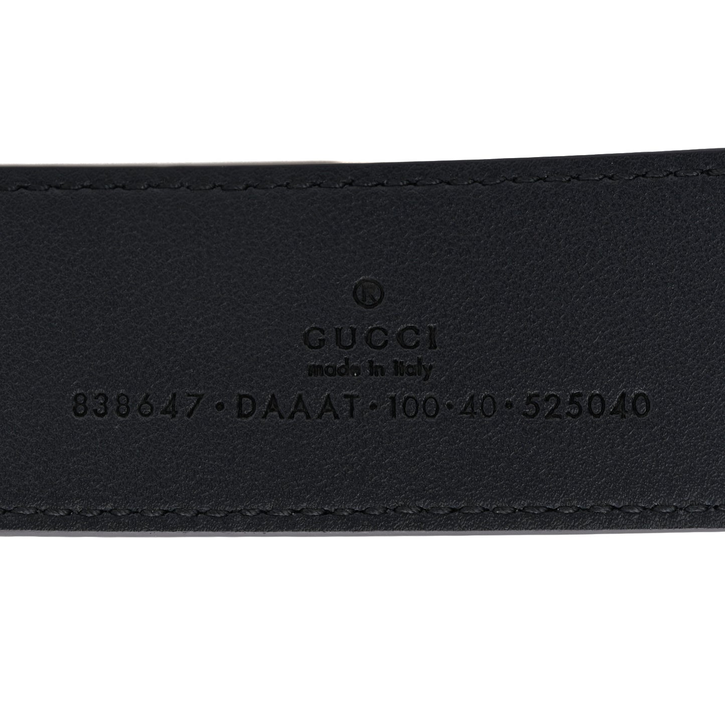 Moon Calfskin Round Plaque 35mm 100 40 Navy