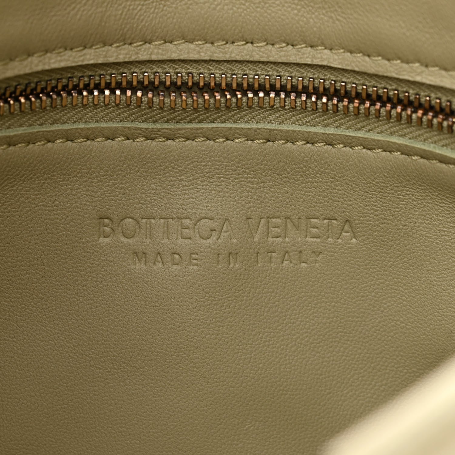 Bottega Veneta Lambskin Maxi Intrecciato Cassette Crossbody Bag Travertine 6 of 10