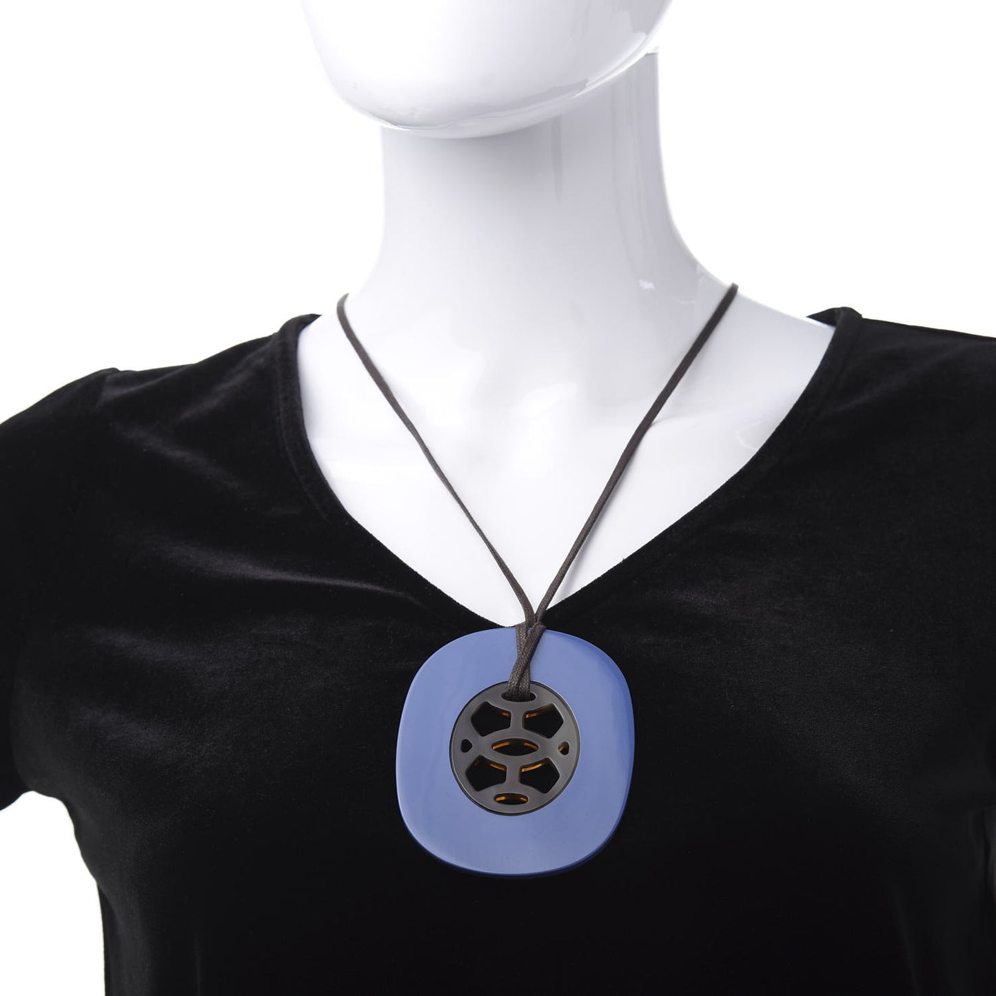 Buffalo Horn Lacquer Lift Necklace GM Bleu Saphir