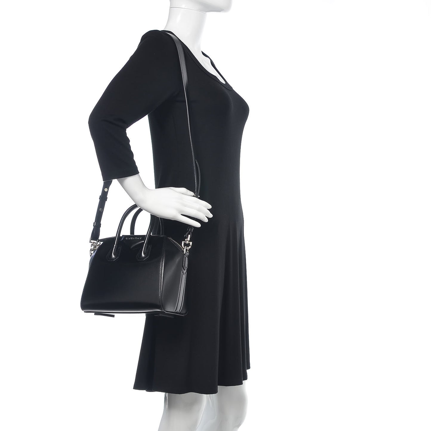 Shiny Lord Calfskin Mini Antigona Black