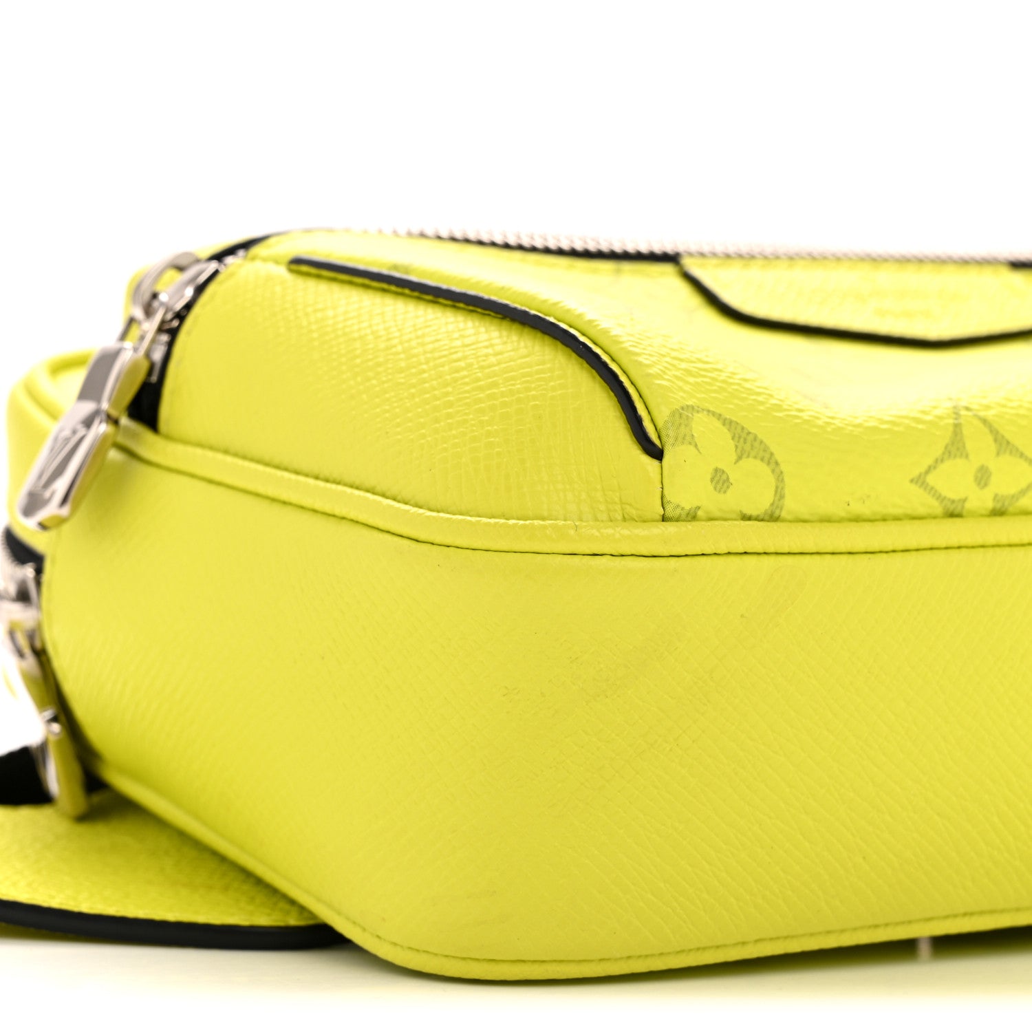 Louis Vuitton Monogram Taiga Outdoor Bumbag Yellow 9 of 11