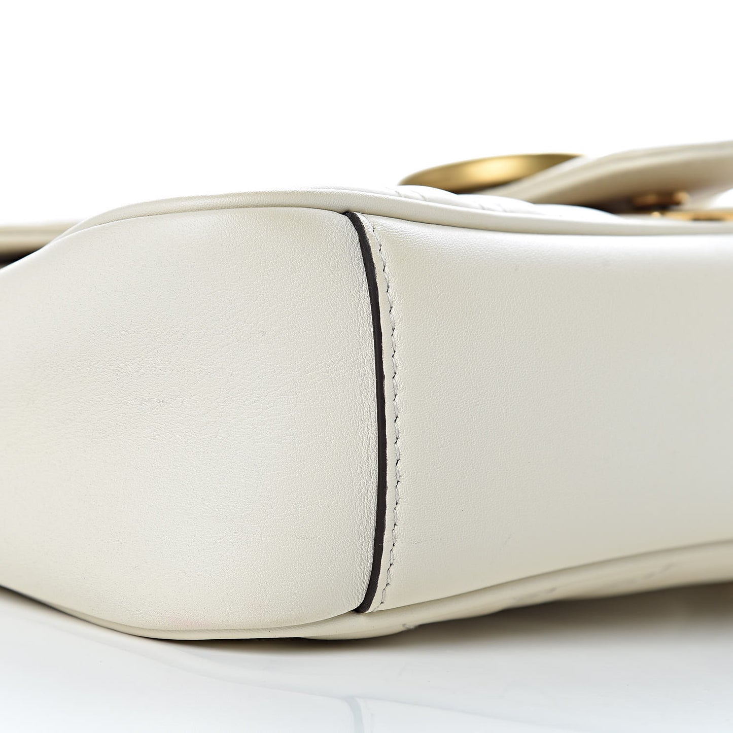Calfskin Matelasse Small GG Marmont Shoulder Bag White