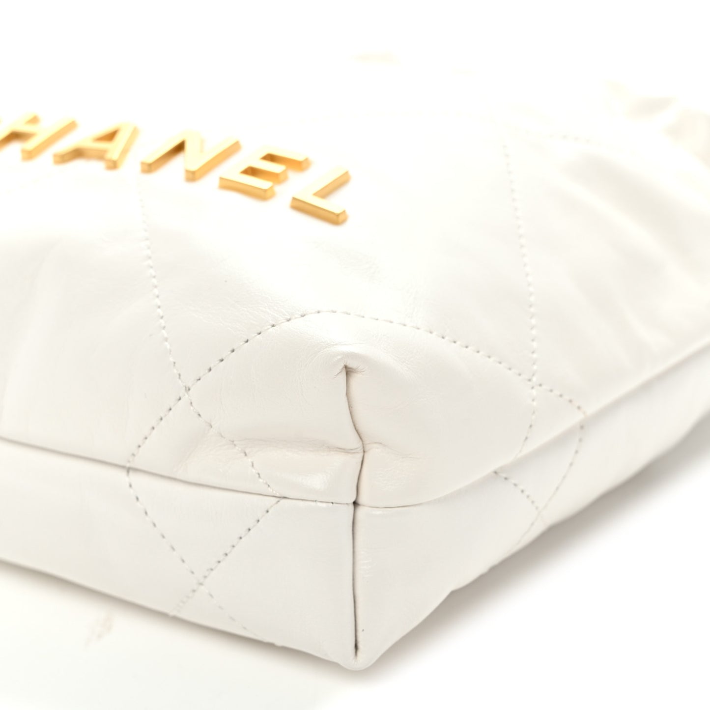 Shiny Calfskin Quilted Mini Chanel 22 White