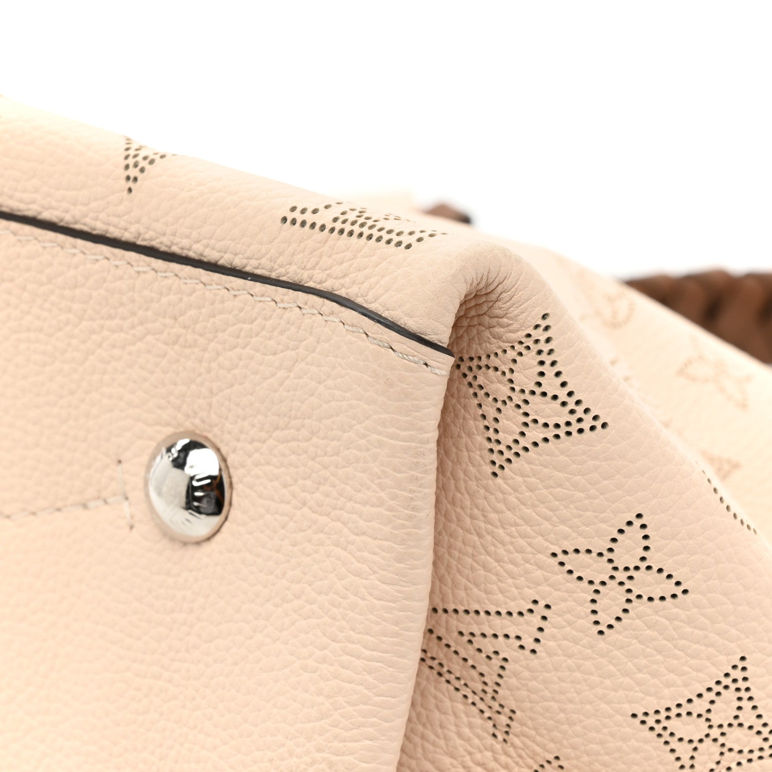 Louis Vuitton Mahina Carmel Hobo Creme 10 of 13