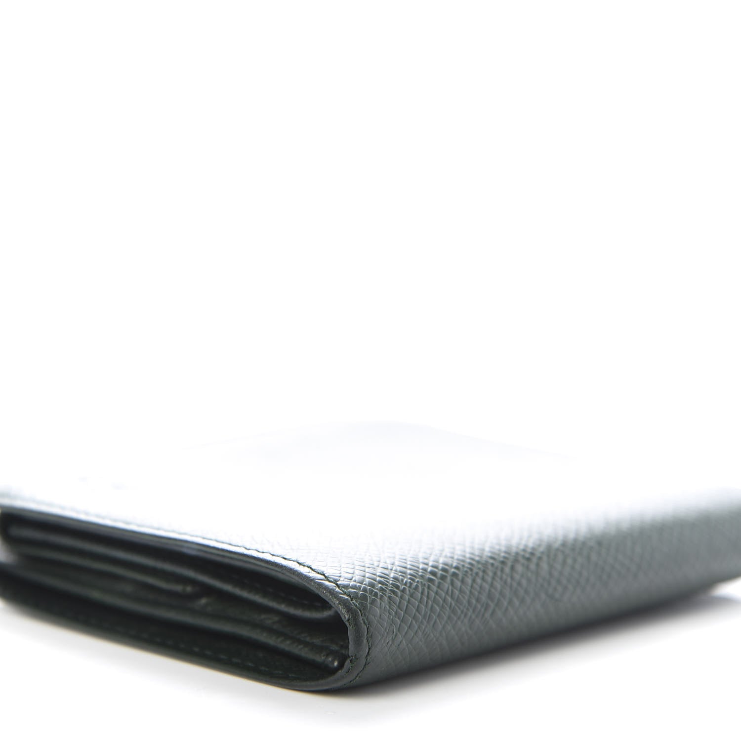 Louis Vuitton Taiga Bi-Fold Wallet 7 of 9