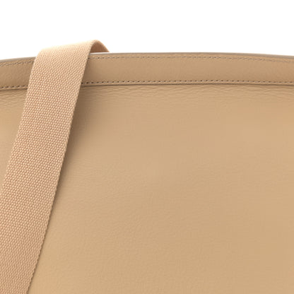 The Row Grained Calfskin Large Slouchy Banana Bag Light Cuir 9 of 13