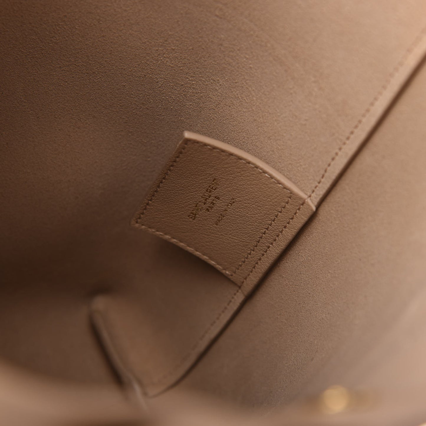 Calfskin Toy Shopping Tote Nude Powder