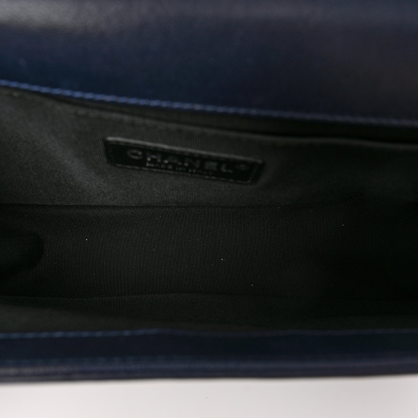 Calfskin Medium Bi-Color Boy Flap Black Dark Navy