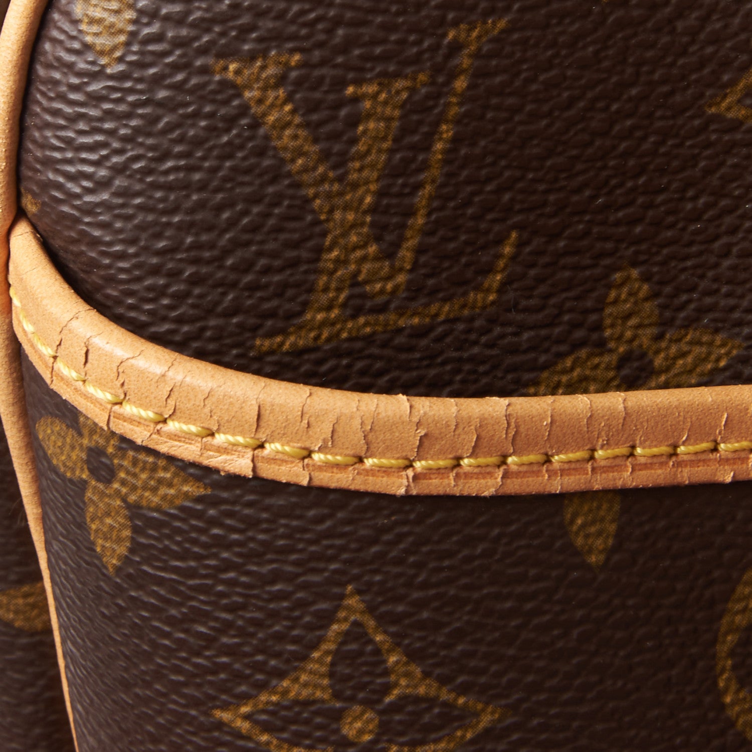 Louis Vuitton Monogram Alize 24 Heures Luggage 10 of 10