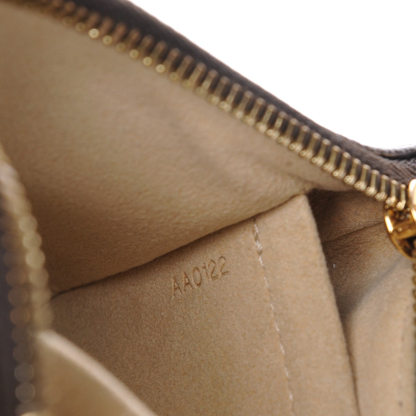 Monogram Pochette Milla MM