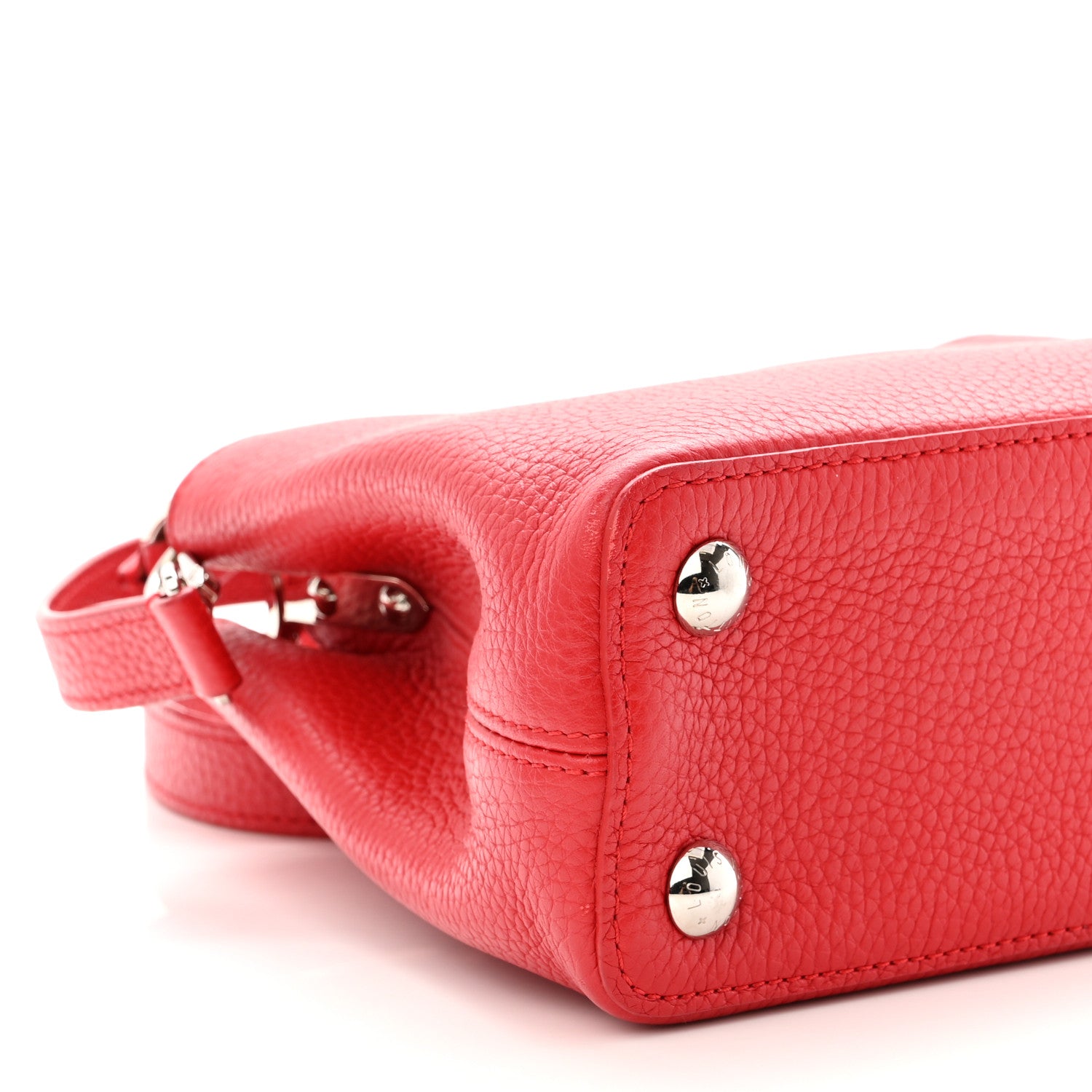 Louis Vuitton Taurillon Capucines BB Rubis 8 of 9