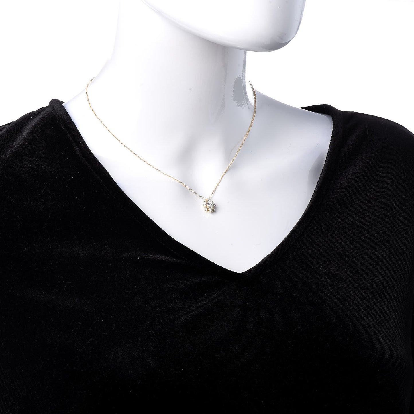 18K Yellow Gold Diamond Flower Cluster Pendant Necklace