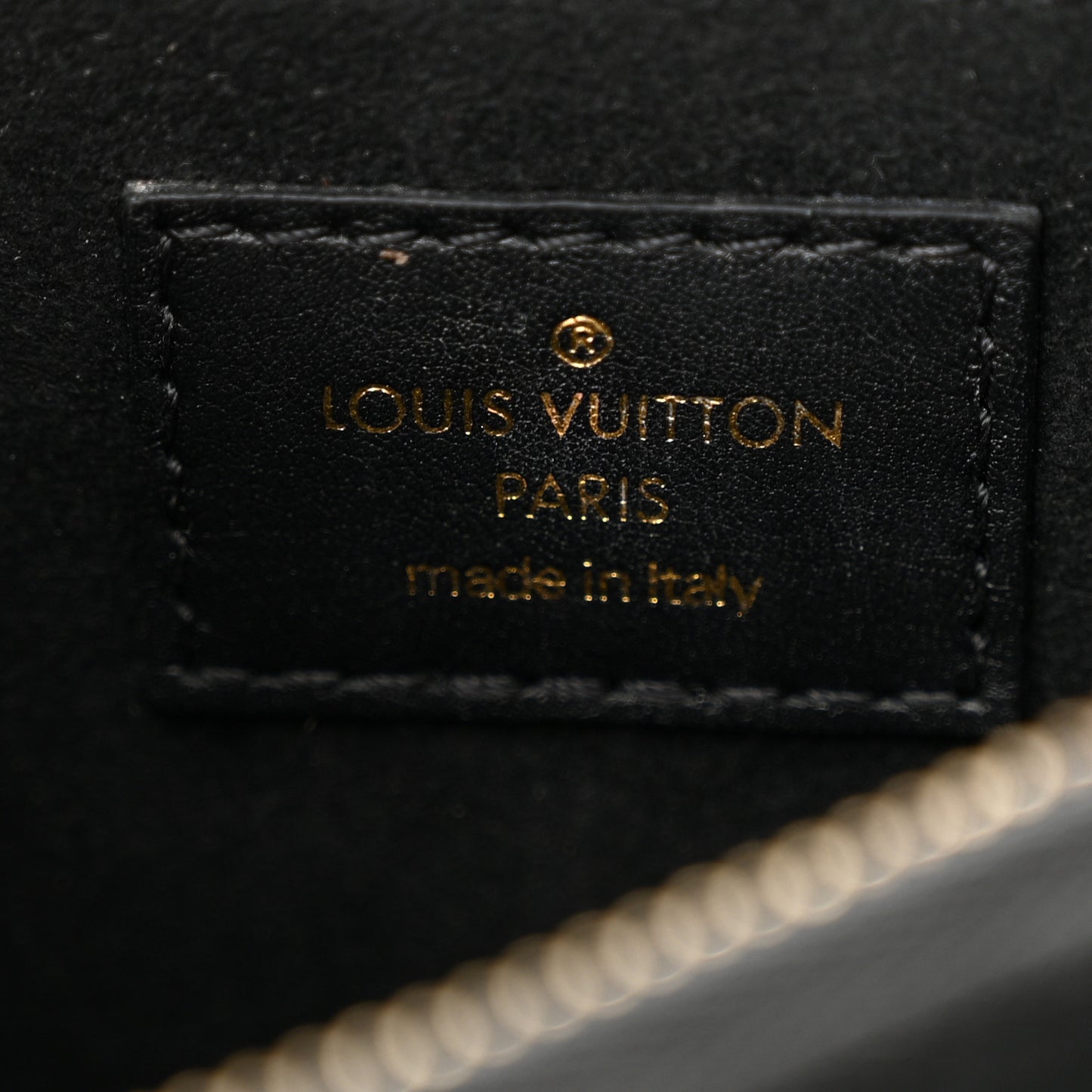 Calfskin Hold Me New Wave Black