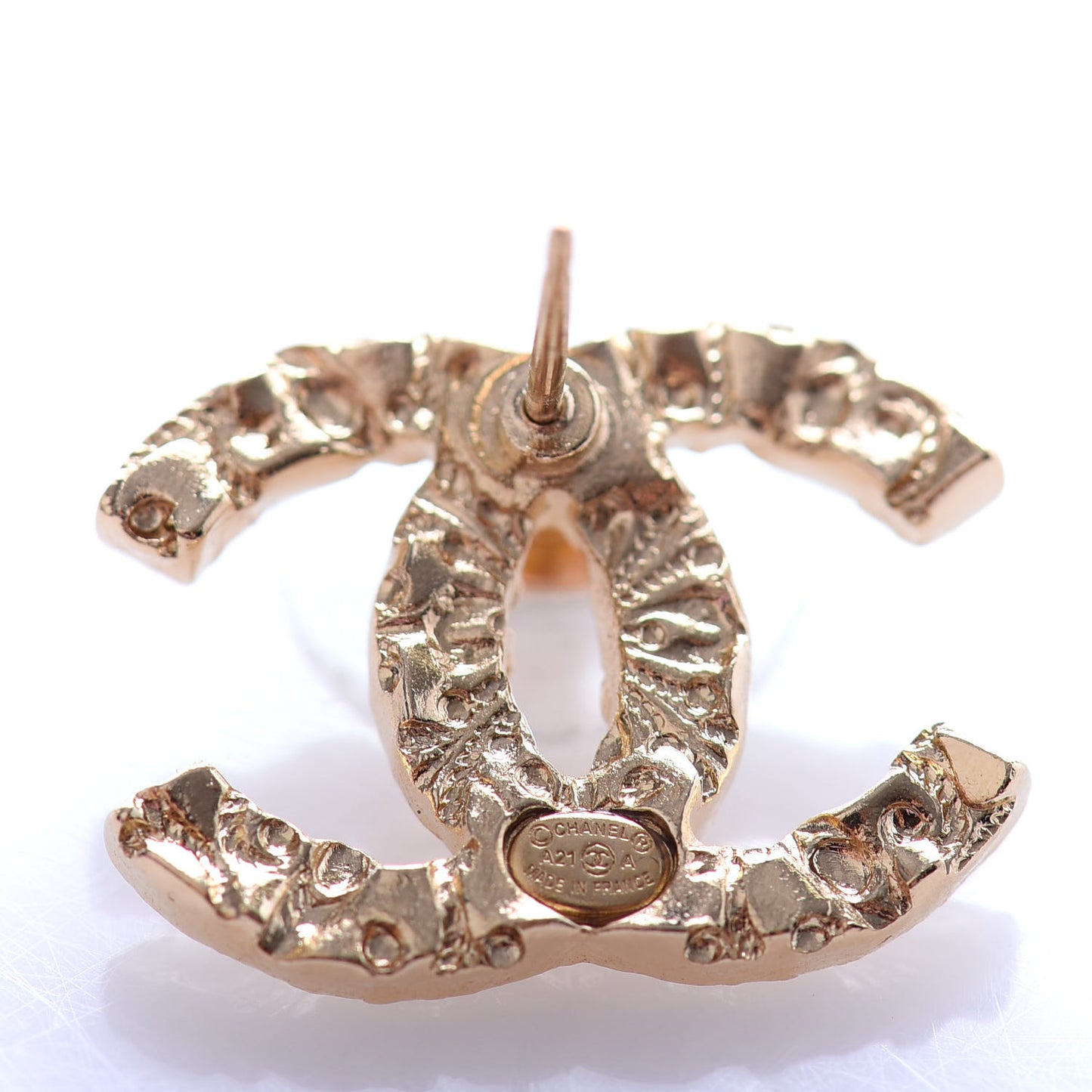 Metal Textured CC Earrings Gold