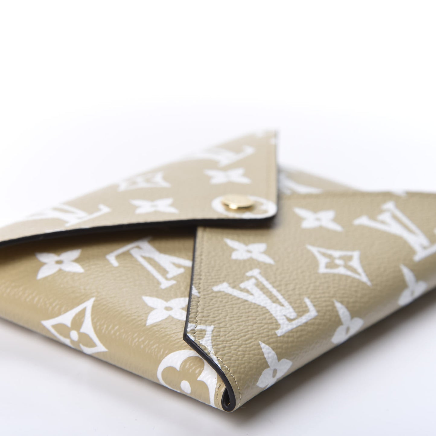 Monogram Giant Medium Kirigami Pochette Insert Beige