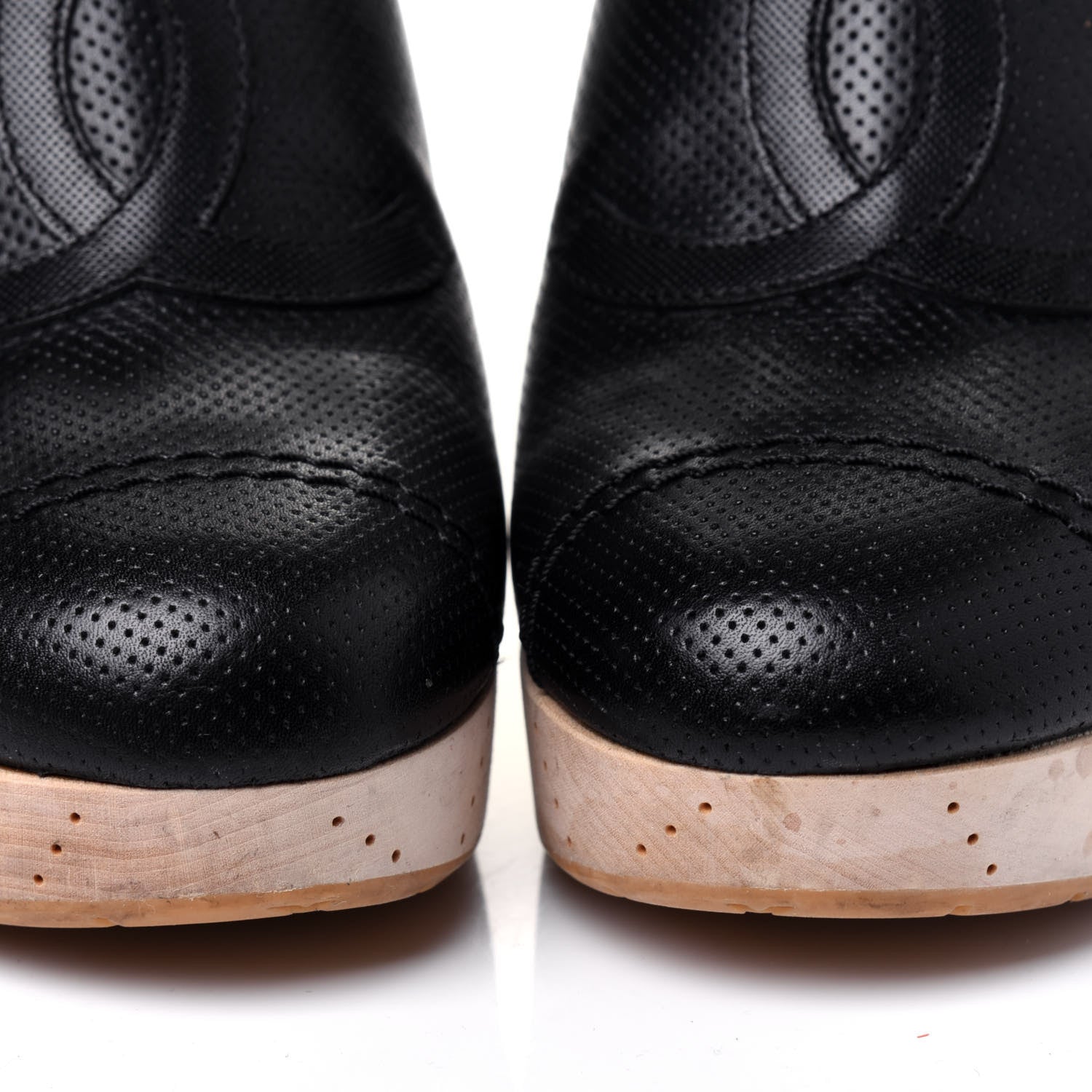 Chanel Lambskin Perforated Cap Toe Wood CC Clogs 39 Black 14 of 14