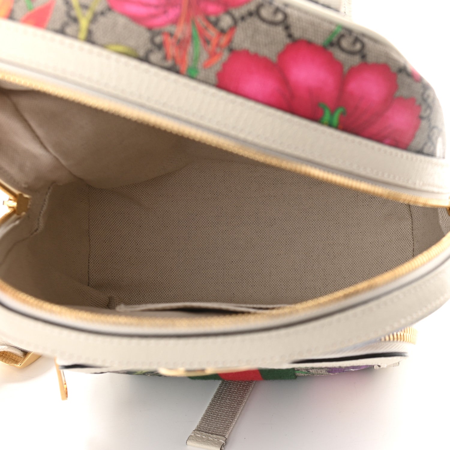 Gucci GG Supreme Monogram Flora Web Small Ophidia Day Backpack White 5 of 9