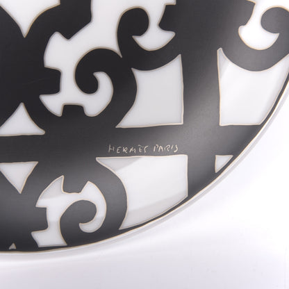 Hermes Porcelain Balcon du Guadalquivir Dessert Plate Set of 2 White Black 5 of 7