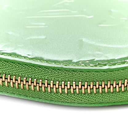 Louis Vuitton Vernis Heart Coin Purse Vert Tonic 9 of 11