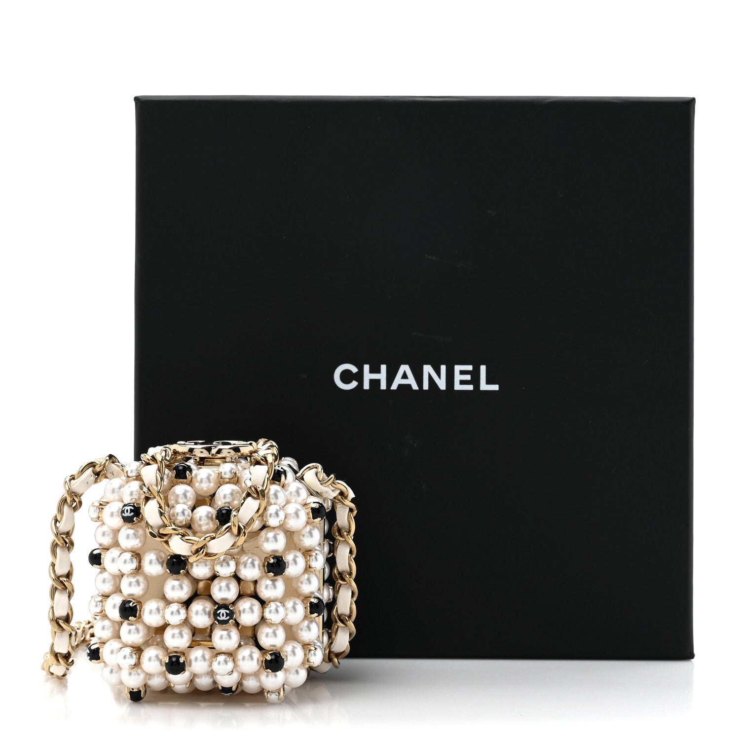 Chanel Pearl Mini Evening Bag 1686071 – FASHIONPHILE