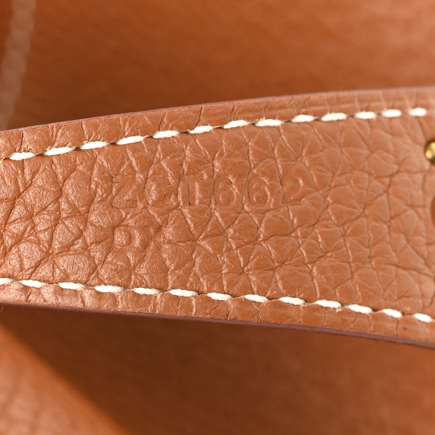 Taurillon Clemence Lindy 26 Gold Gold
