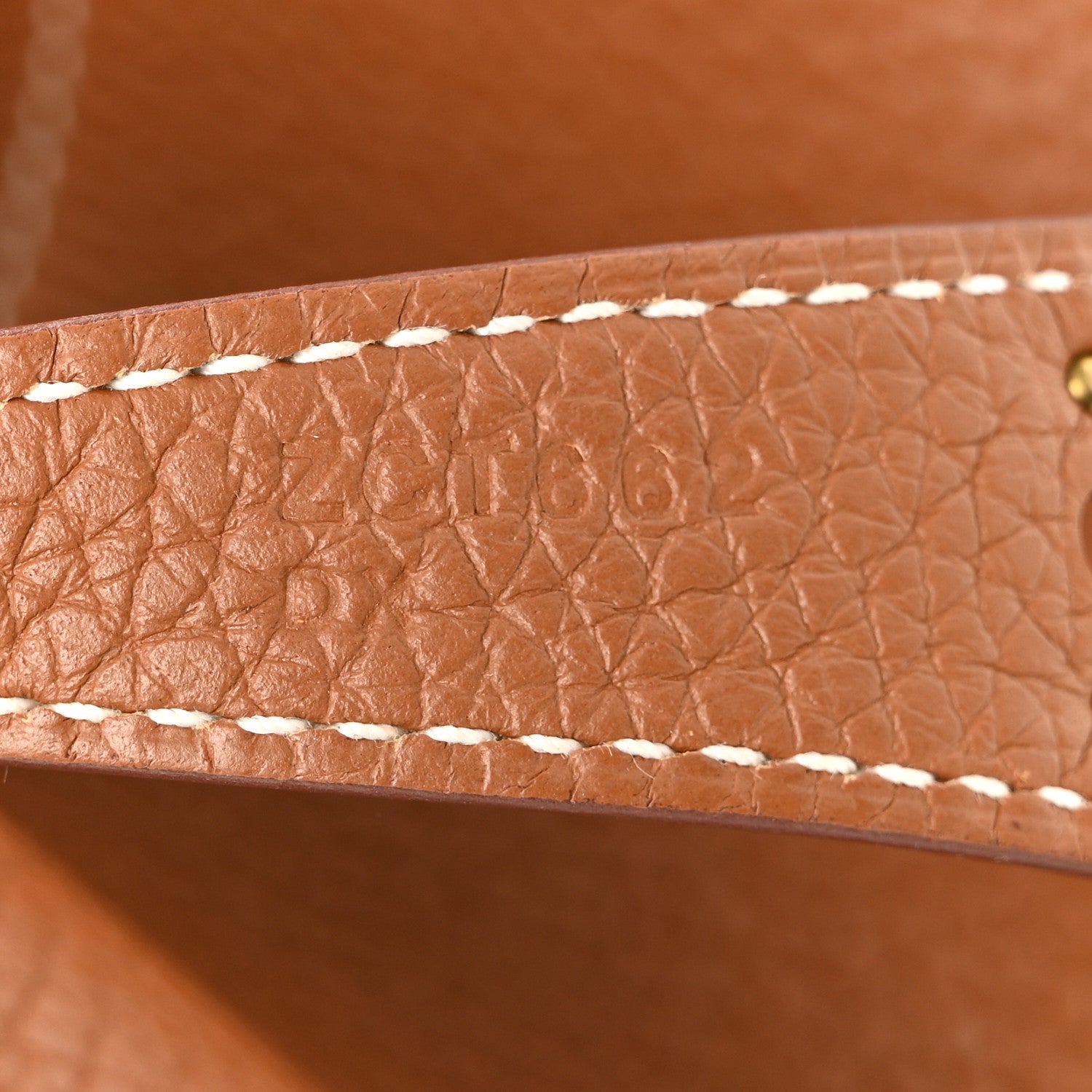 Hermes Taurillon Clemence Lindy 26 Gold Gold 7 of 14