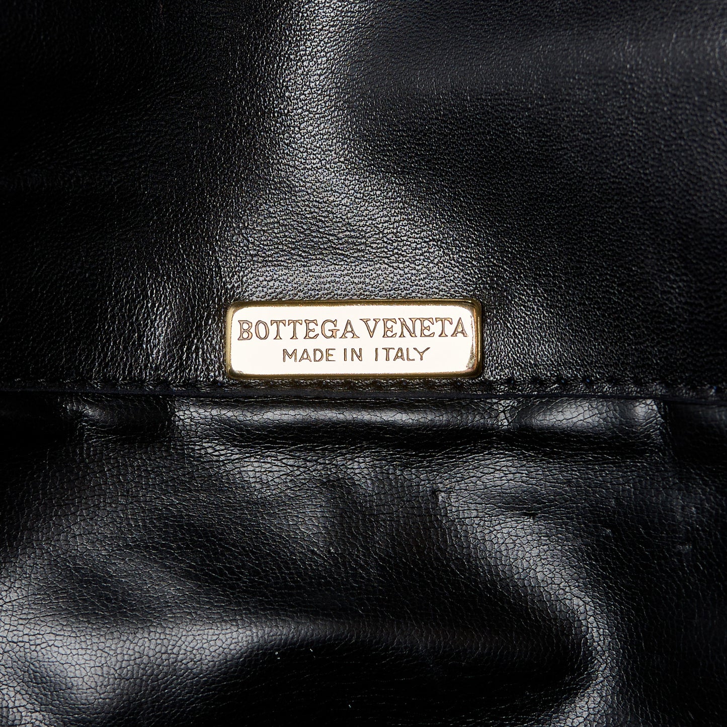 Nappa Intrecciato Flap Tassel Clutch Black
