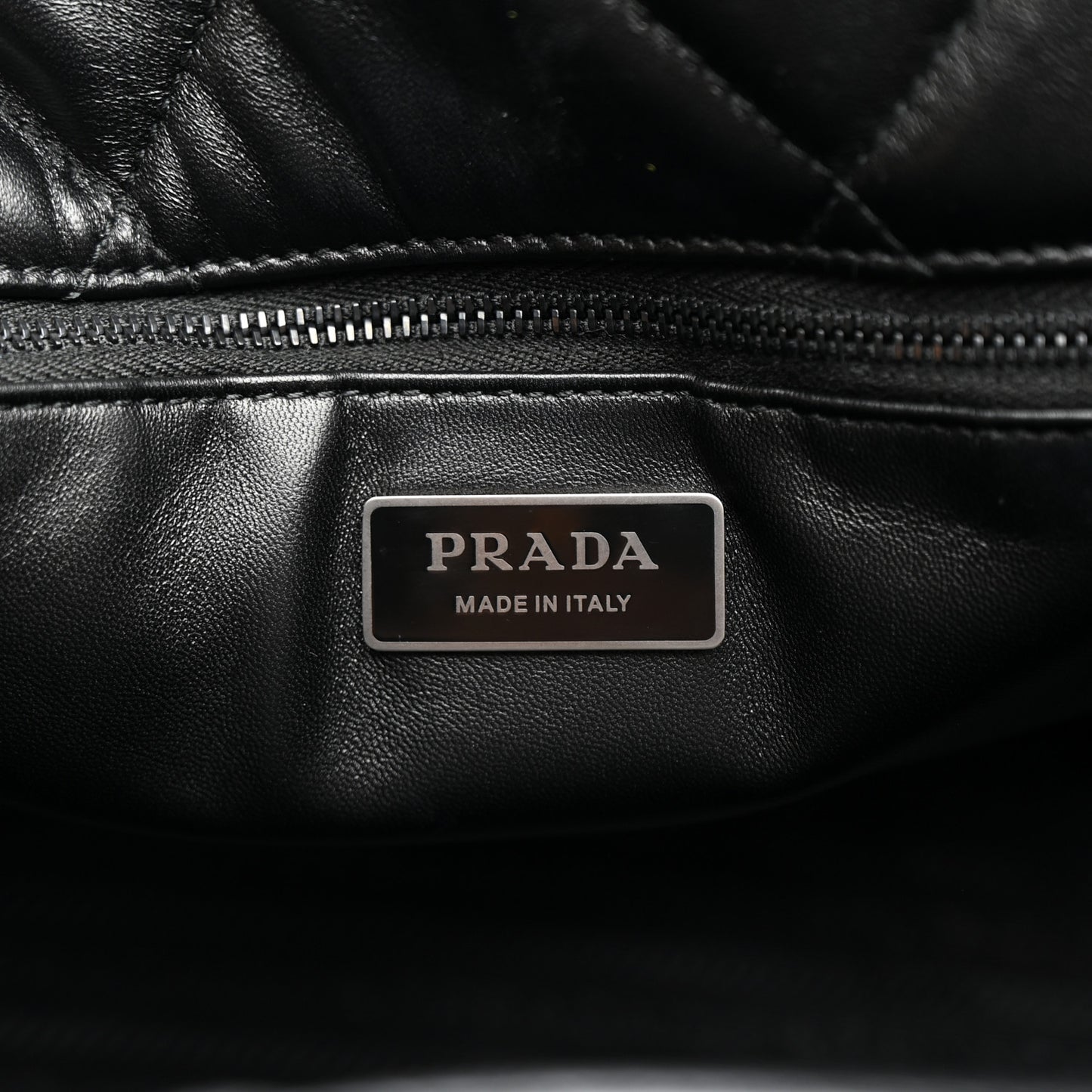 Nappa Stitched Monochrome Chain Tote Bag Black