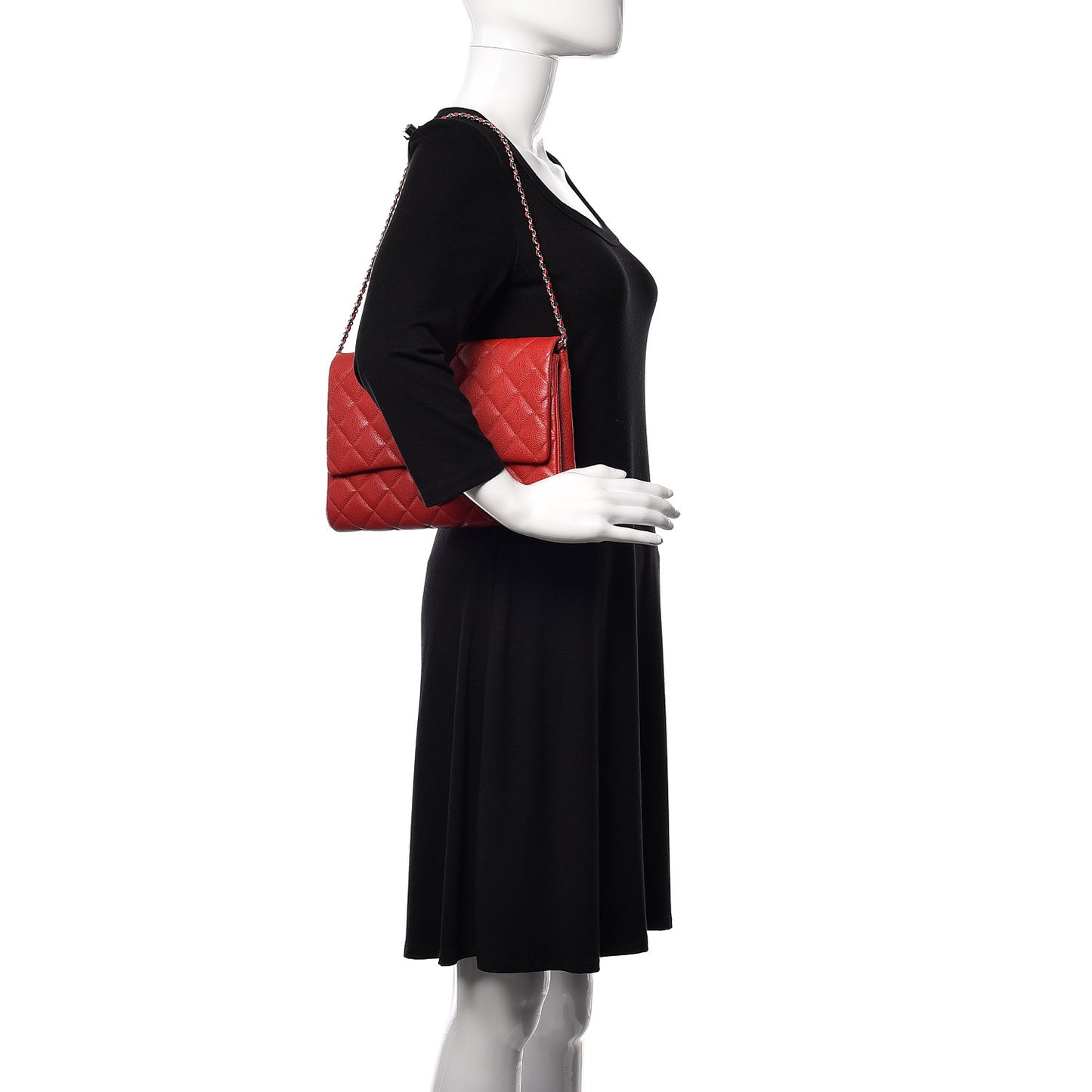 Caviar Quilted Clutch With Chain Flap Red