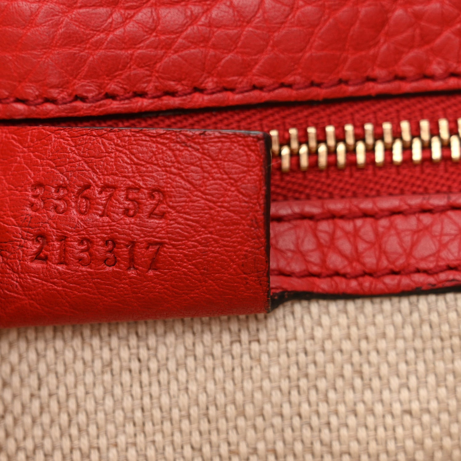 Gucci Pebbled Calfskin Medium Soho Flap Crossbody Vibrant Red 7 of 14