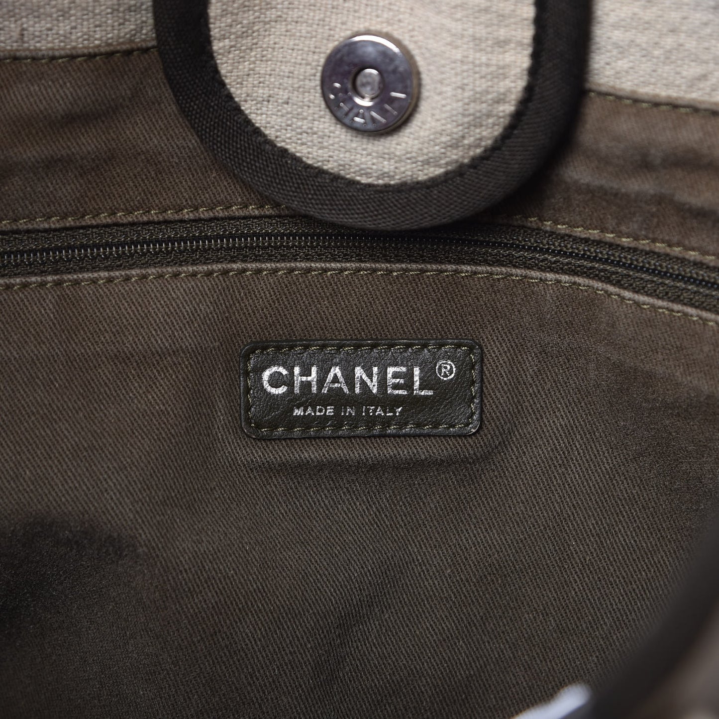 Canvas Medium Deauville Tote Beige