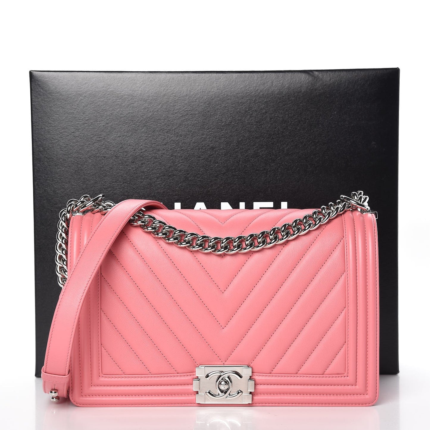 Lambskin Chevron Quilted New Medium Boy Flap Pink
