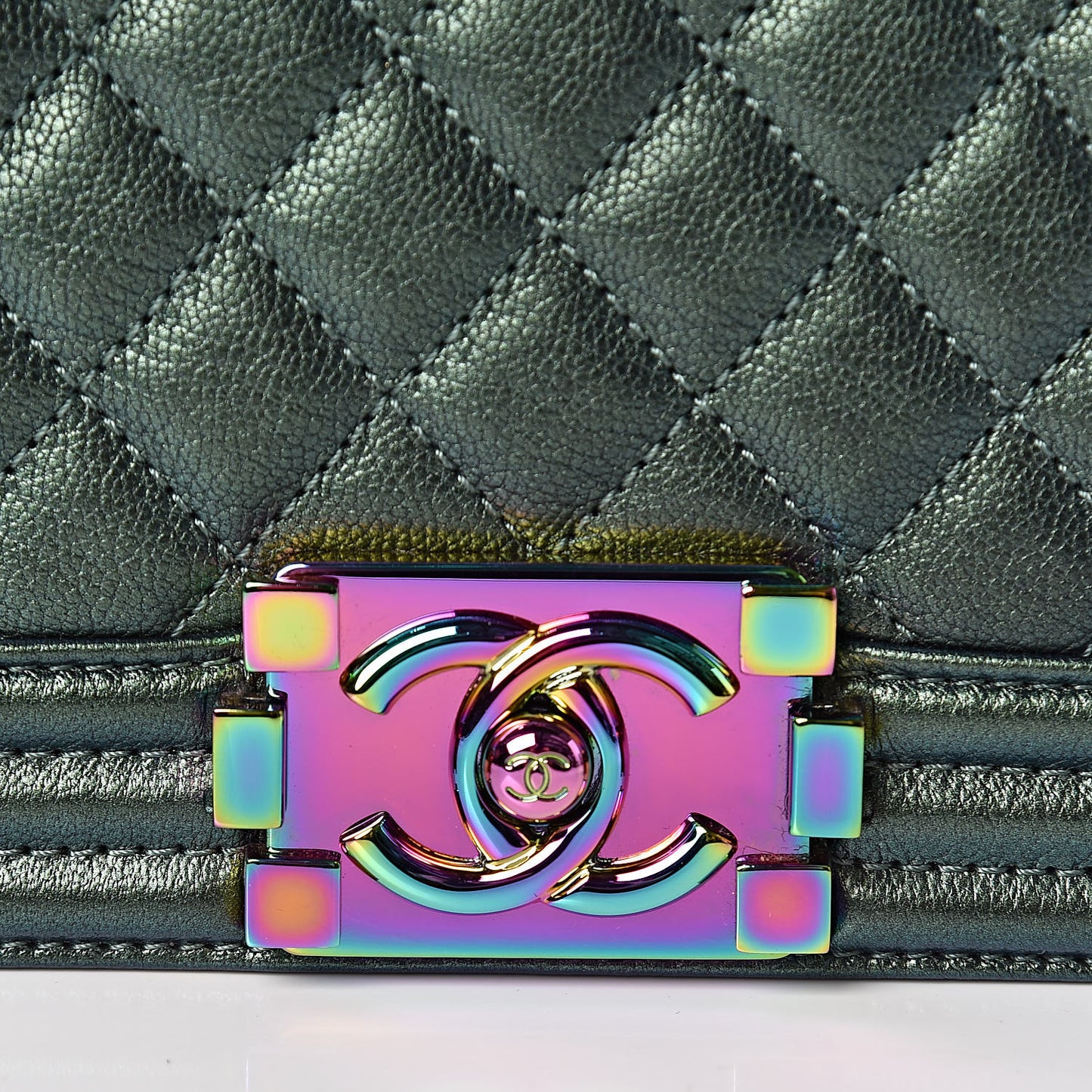 Iridescent Goatskin Quilted Medium Boy Flap Green