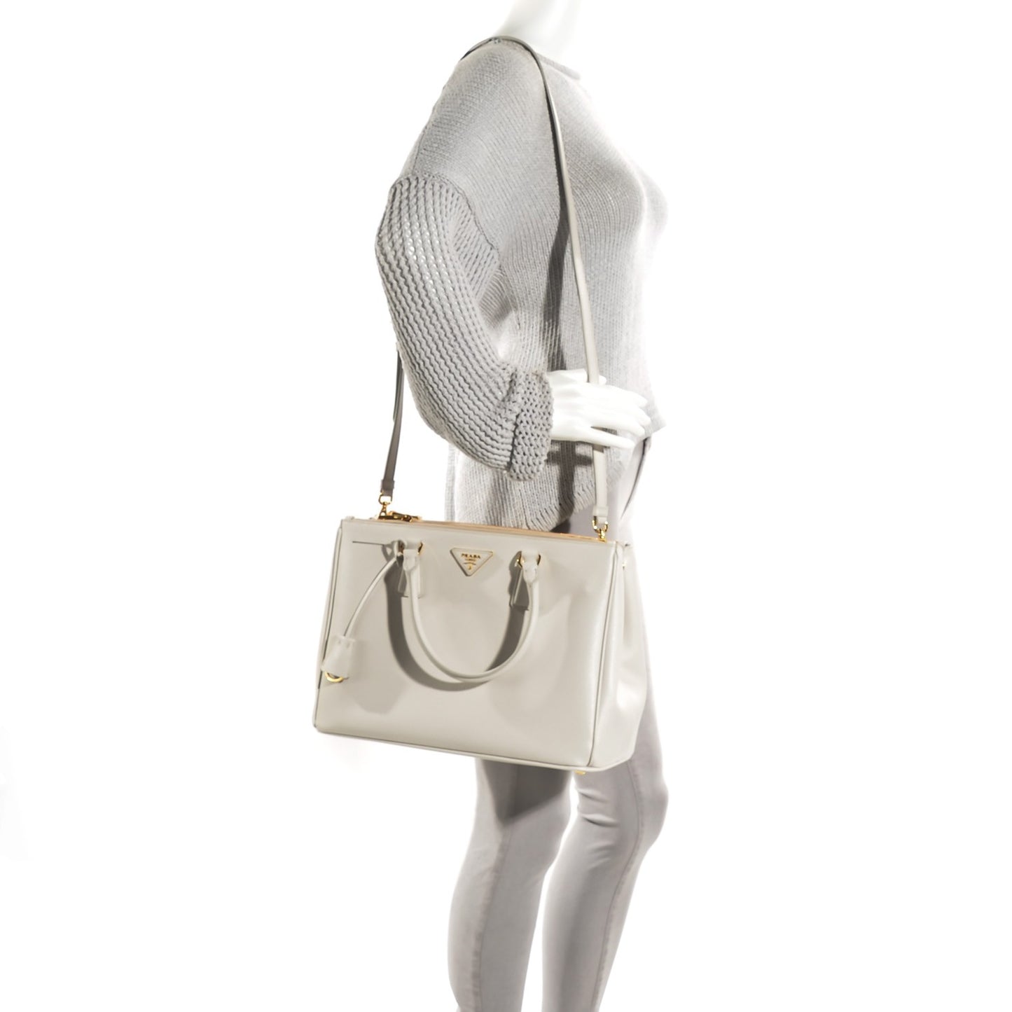 Saffiano Medium Galleria Double Zip Tote Talco