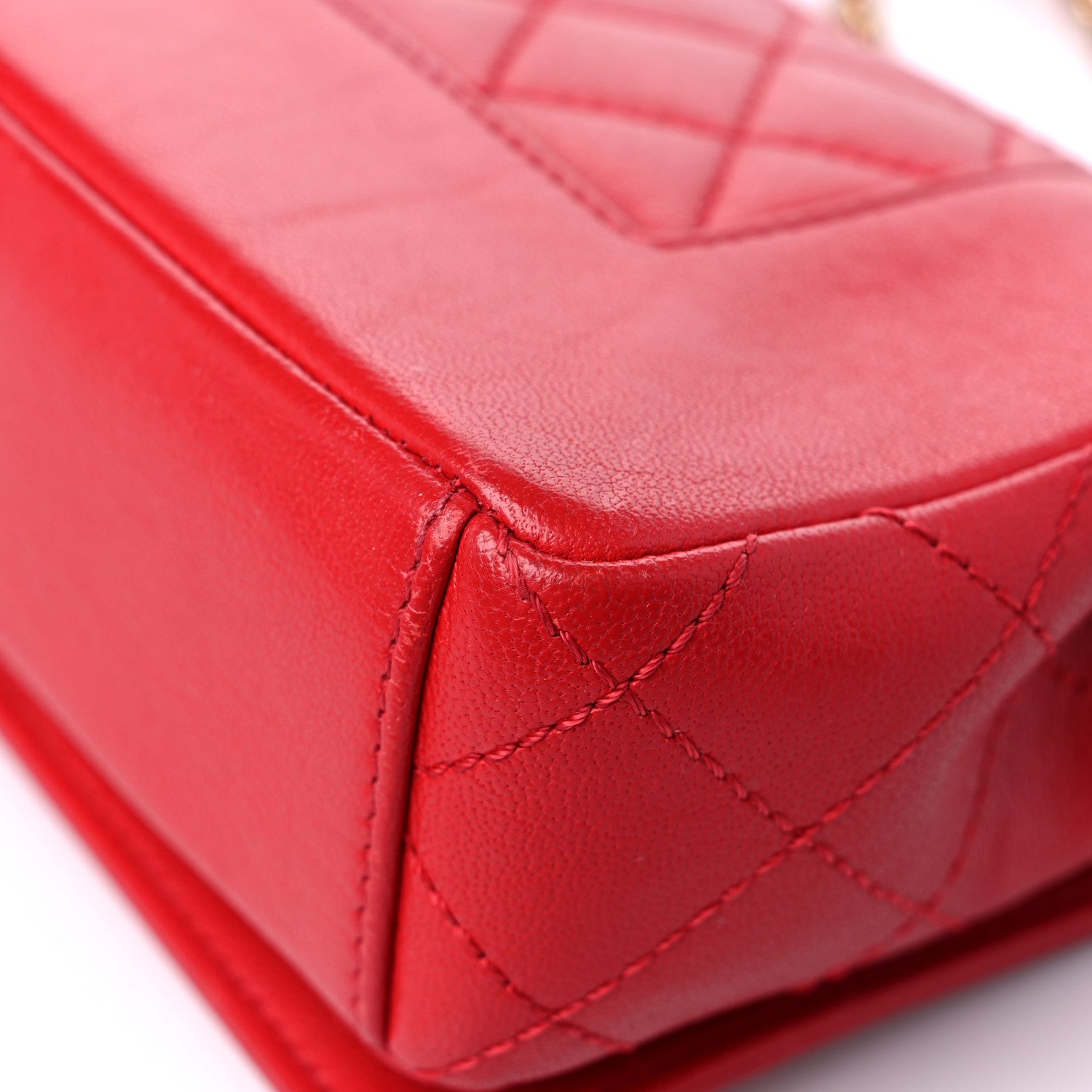 Chanel Sheepskin Quilted Medium Vintage Mademoiselle Flap Red 11 of 16