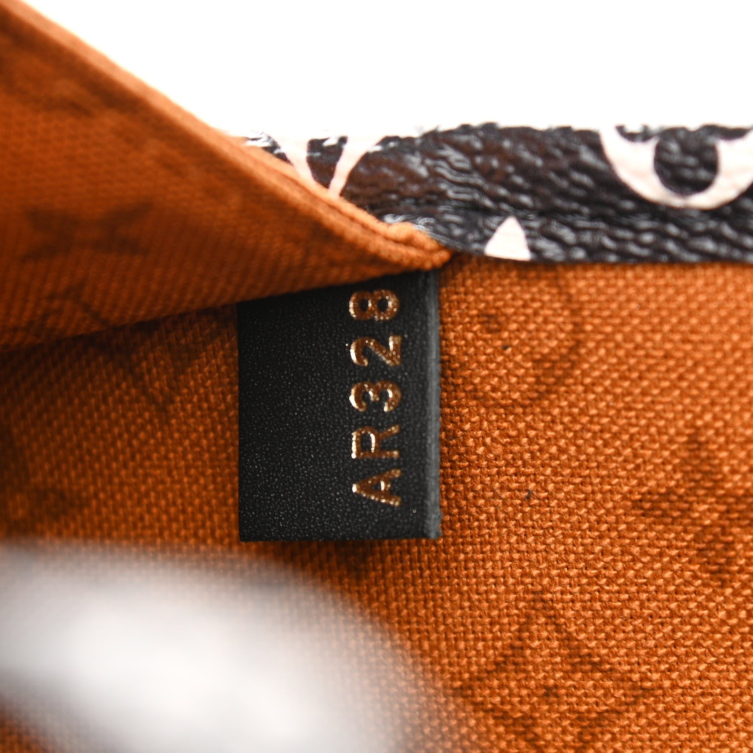 Louis Vuitton Monogram Giant Crafty Neverfull MM Creme Caramel 8 of 11