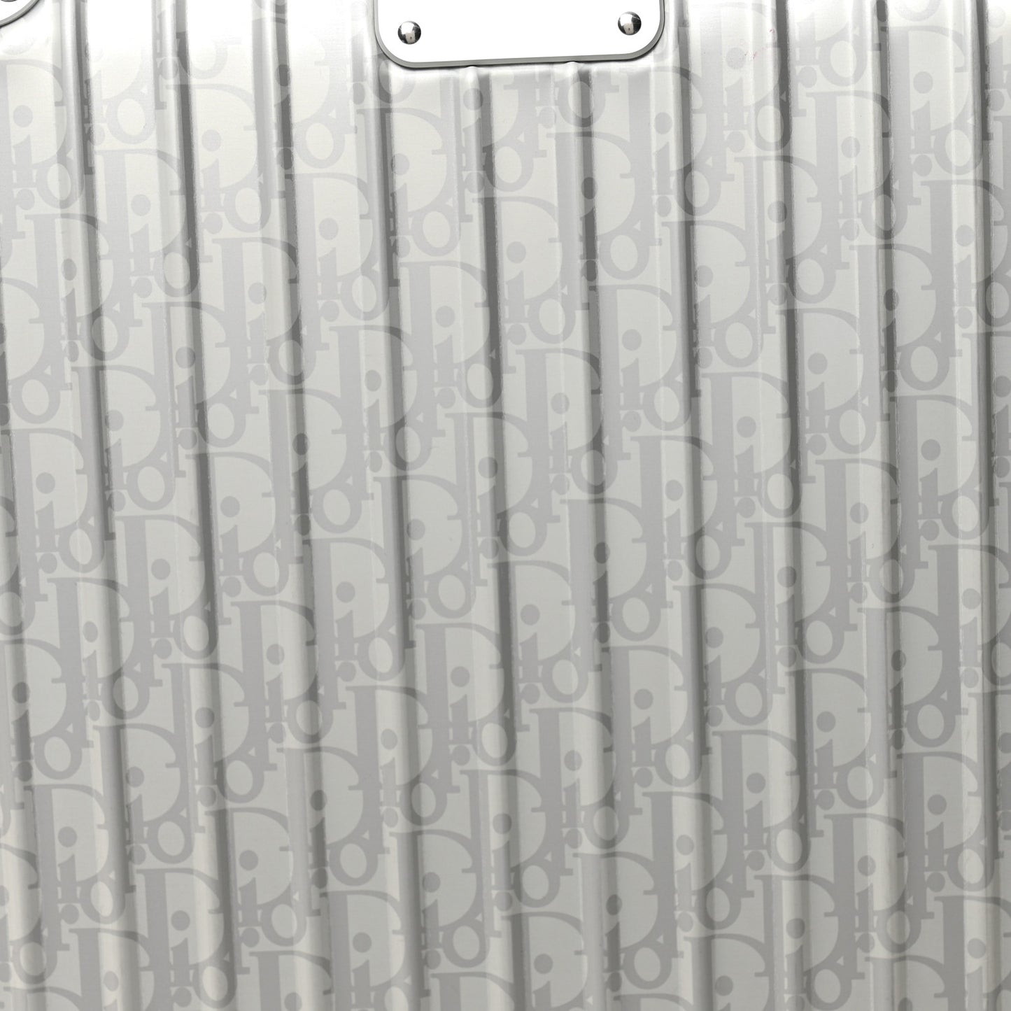 X RIMOWA Aluminum Gradient Cabin Luggage Silver