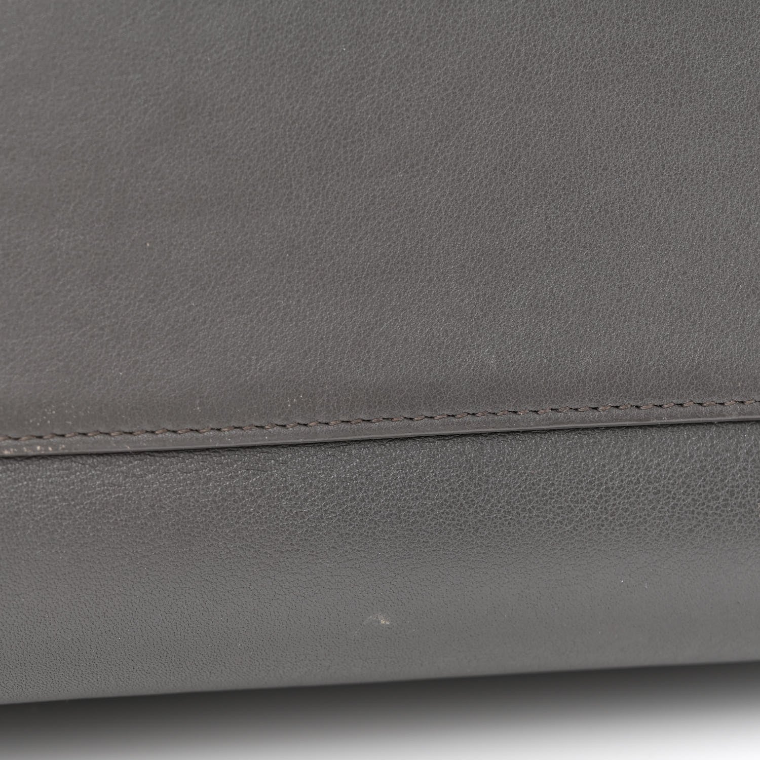 Saint Laurent Smooth Calfskin Medium Monogram Cabas Fog 17 of 19