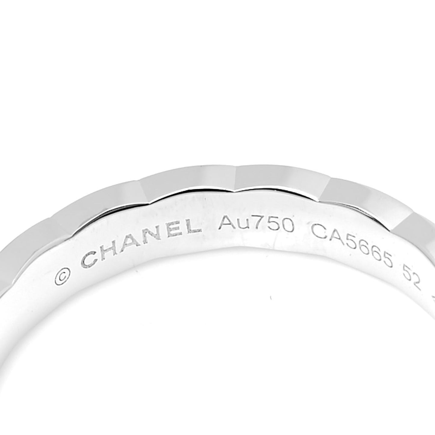 18K White Gold Diamond Mini Coco Crush Ring 52 6
