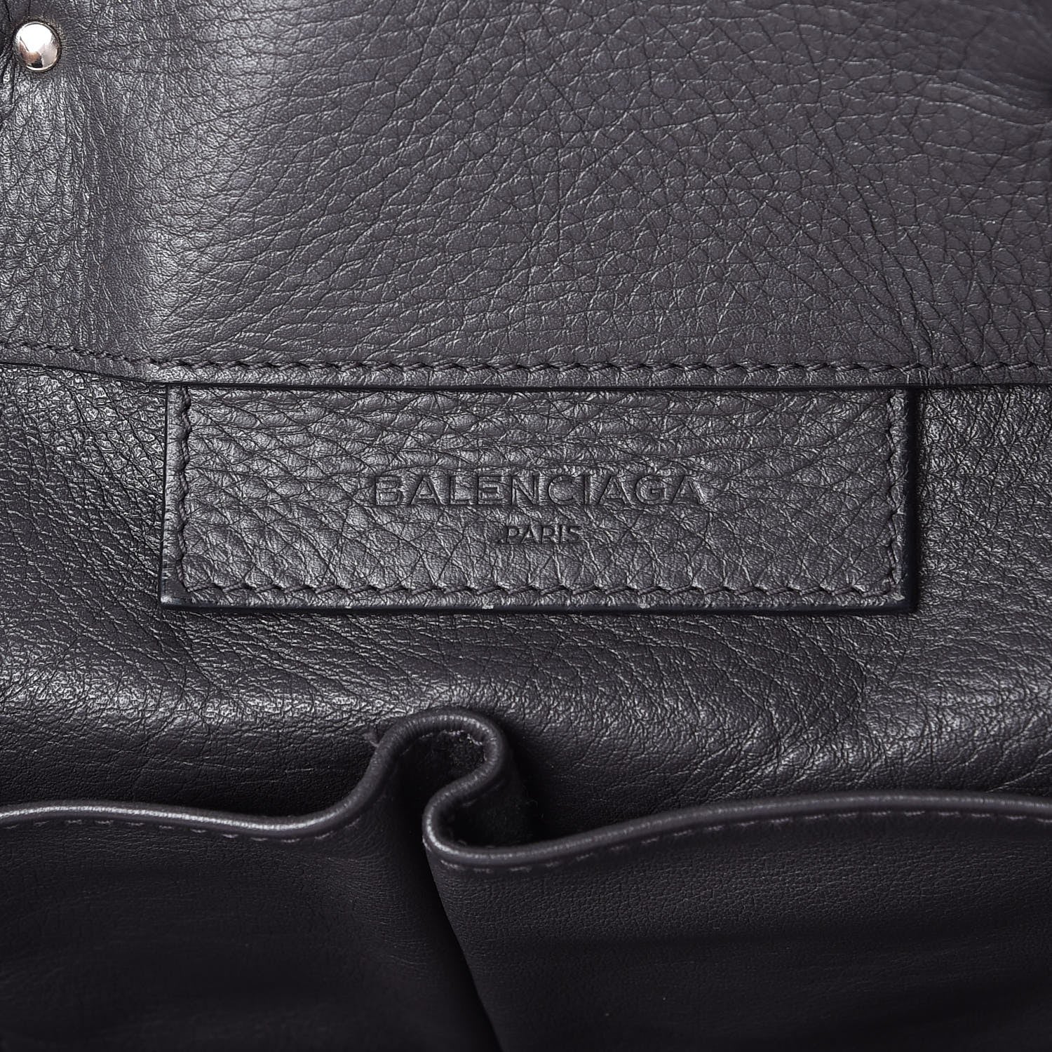 Balenciaga Veau Papier A4 Zip Around Tote Gris Fossile 6 of 9