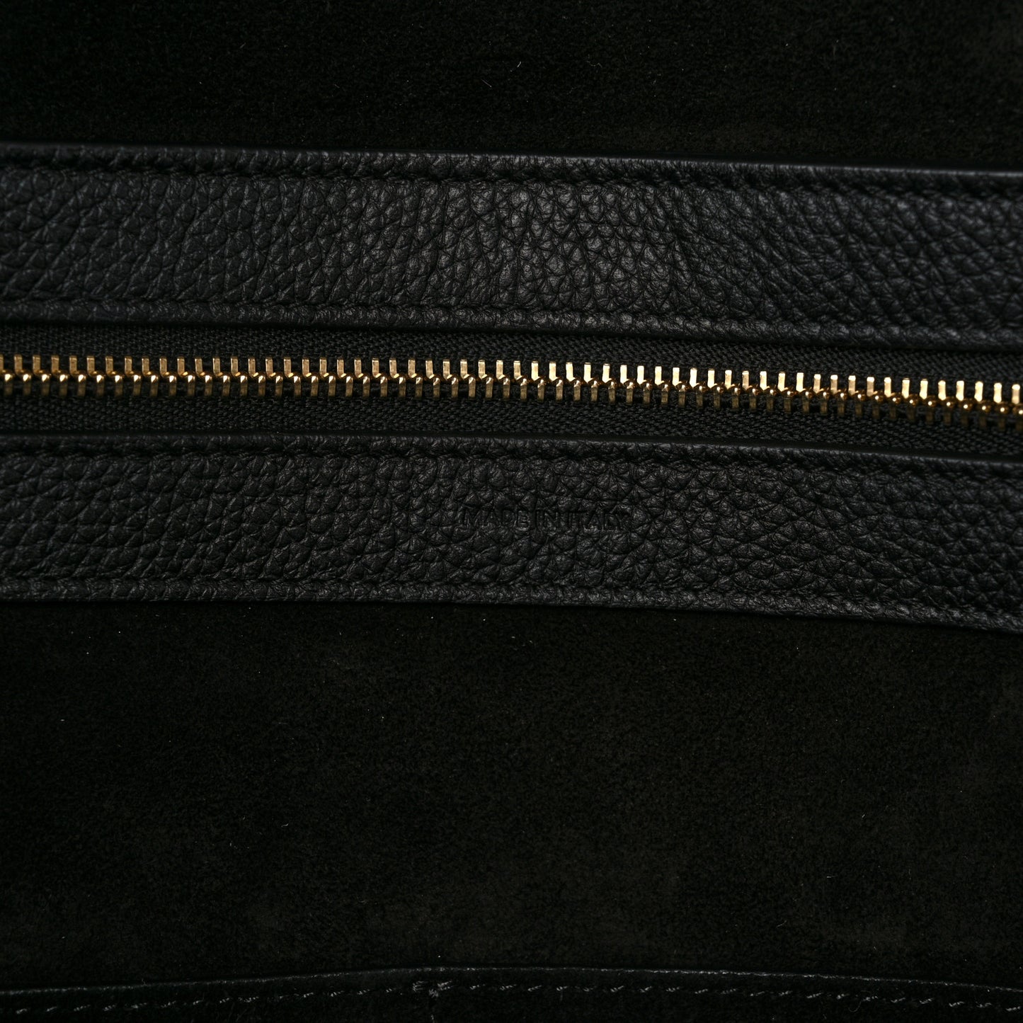 Soft Grained Calfskin Medium Belt Cabas Phantom Black