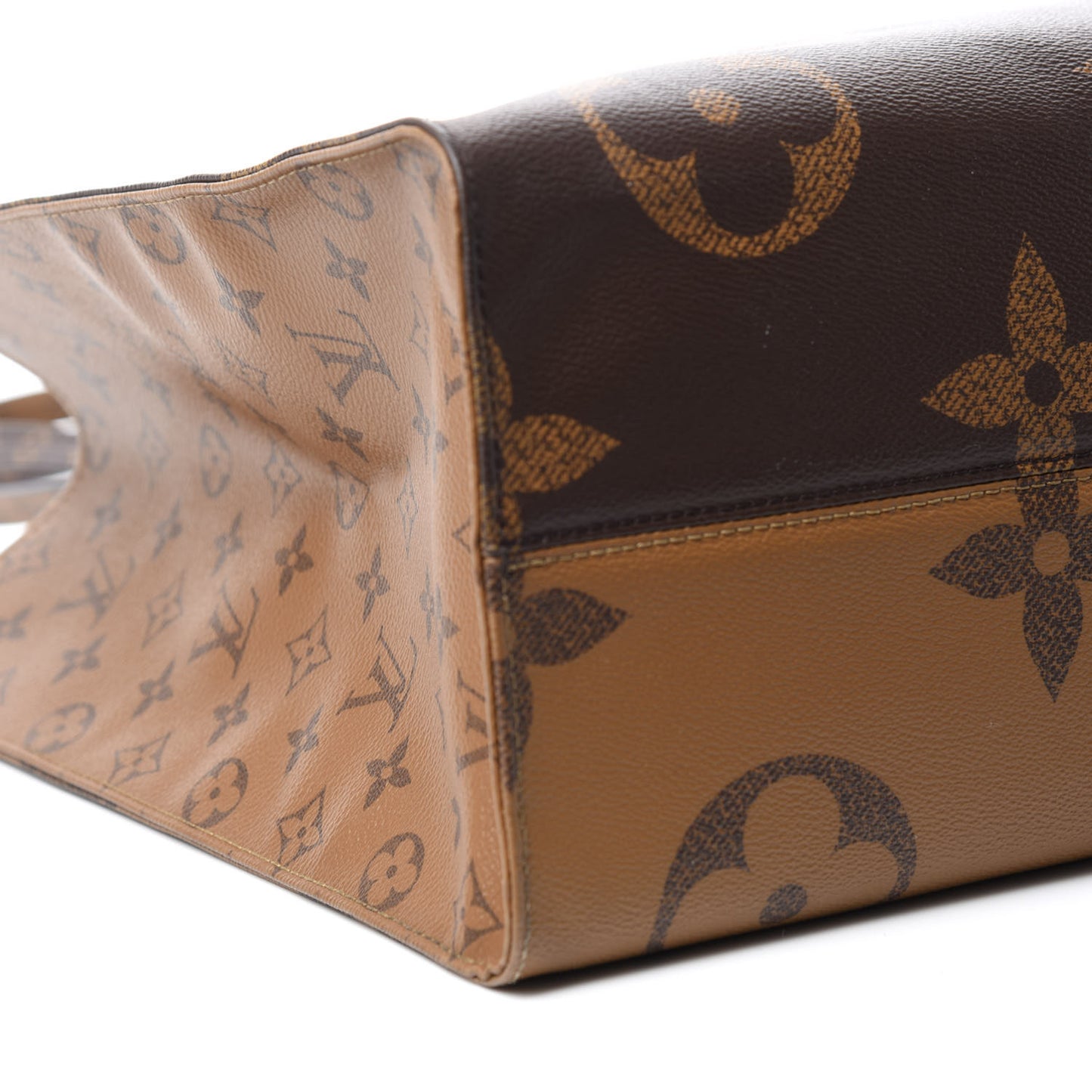 Reverse Monogram Giant Onthego GM