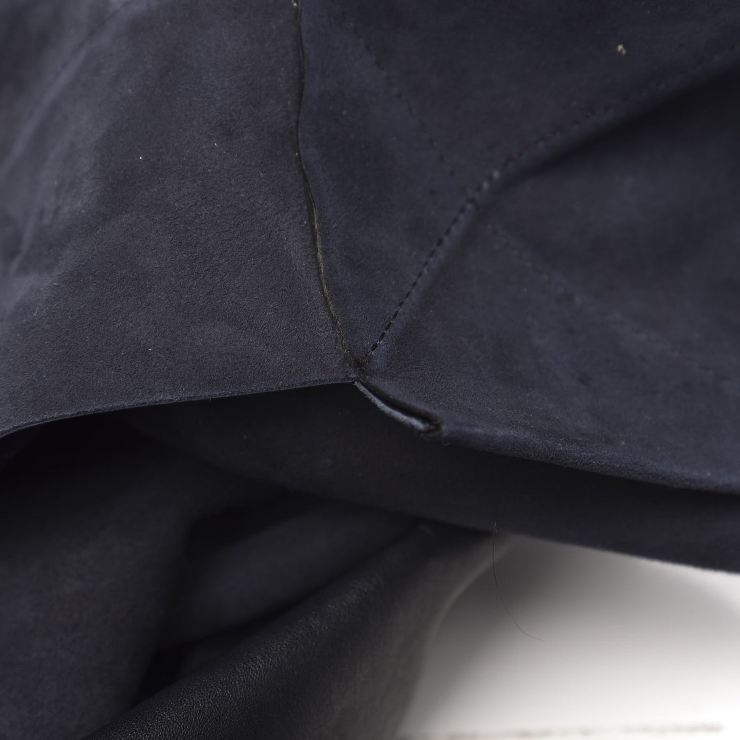 Smooth Lambskin Vertical Cabas Black