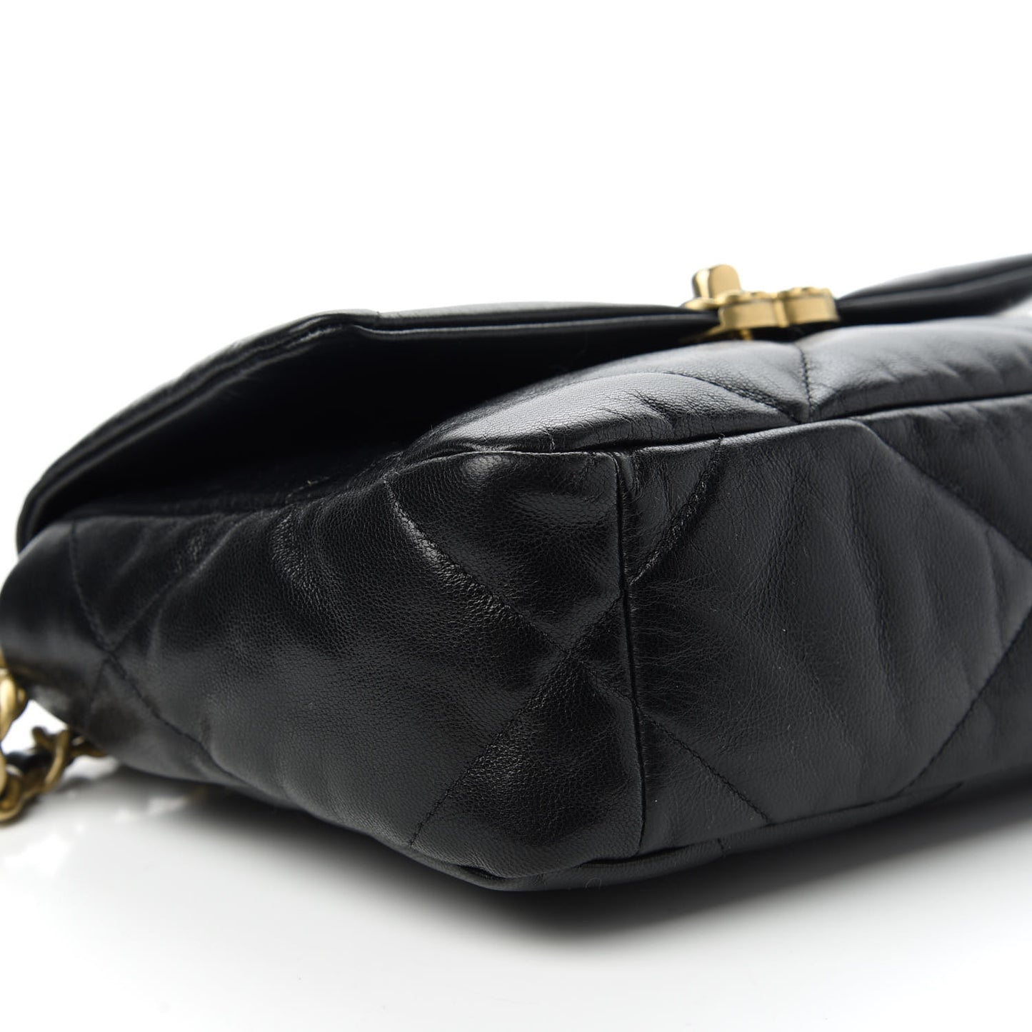 Shiny Goatskin Quilted Medium Chanel 19 Flap Black